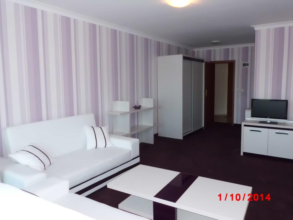 Семеен Хотел Кристал Smolyan Room photo